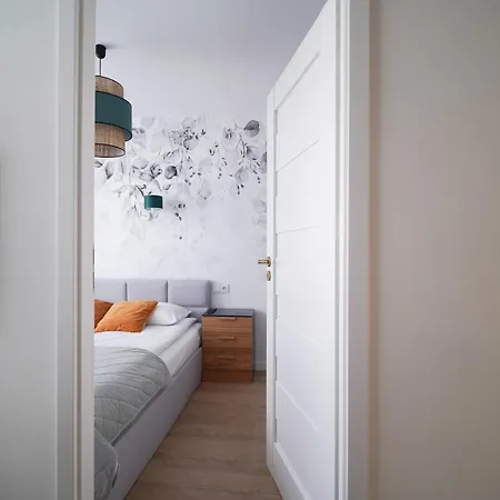 Baltic Calm 30m2 2room Sunset Balcony 850m To Sea , Netflix *