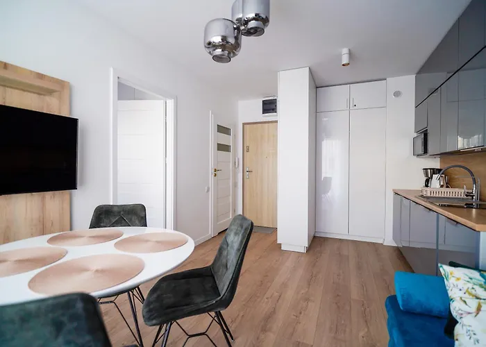 Baltic Calm 30m2 2room Sunset Balcony 850m To Sea , Netflix Apartamento